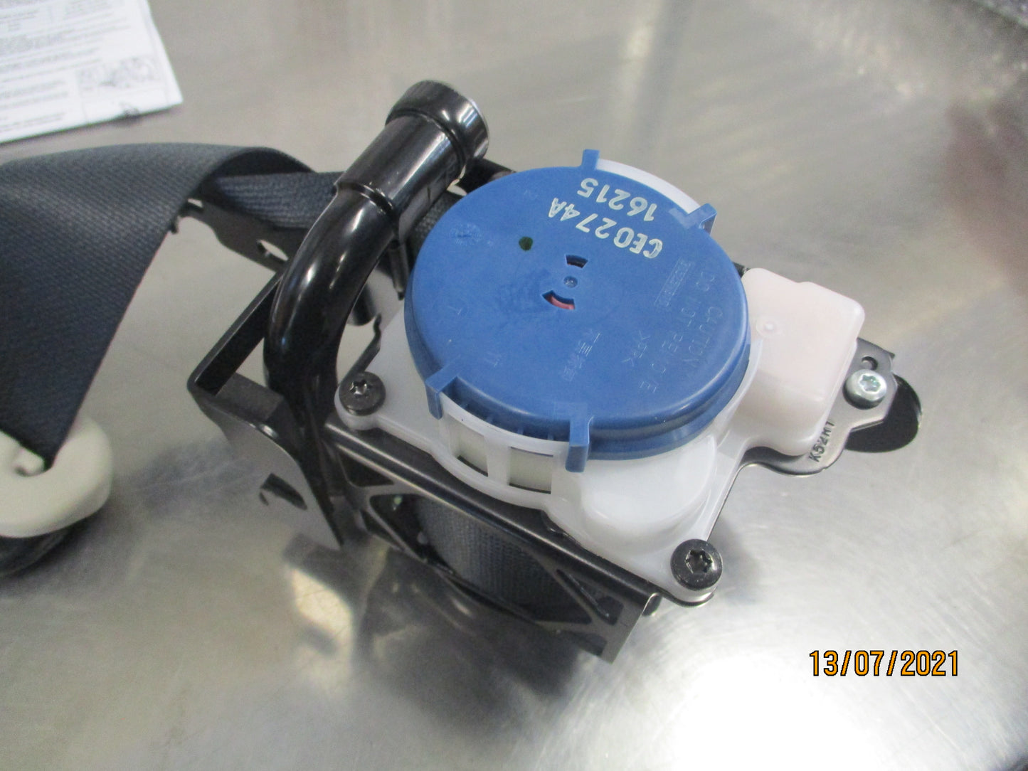 Mitsubishi Triton Genuine Front Outer Right Seat Belt Tensioner New Part