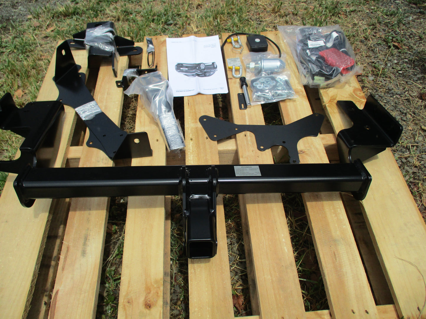 Genuine Hyundai Elantra Tow Bar Assembly Kit New Part