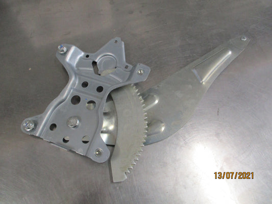 Suzuki Swift Genuine Right Hand Rear Window Regulator New Part
