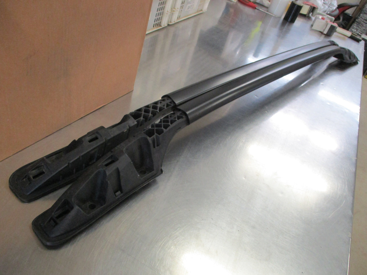 Hyundai Elantra Wagon Genuine Roof Rail Pair New Part