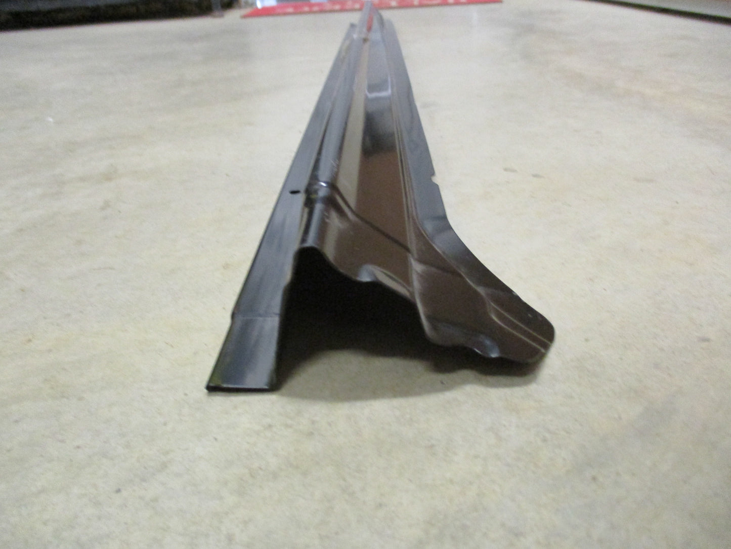 Toyota Granvia / Hiace Genuine Right Outer Rocker Panel New Part