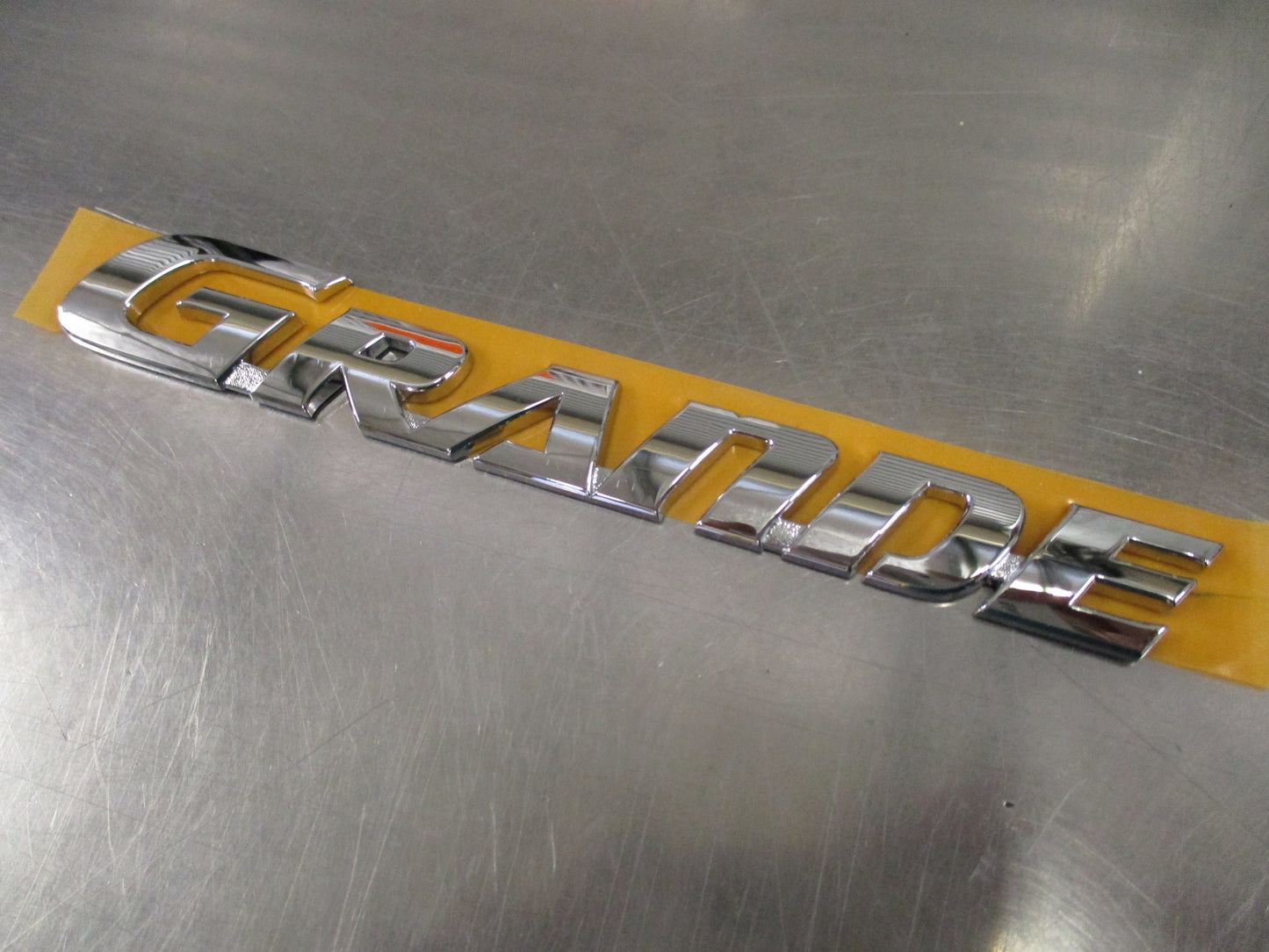Toyota Kluger Grande Genuine Front Door Decal / Emblem New Part