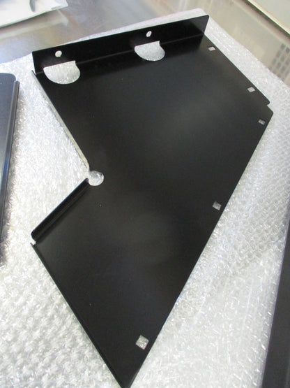 Toyota Land Cruiser 200 Series Genuine Bash Plate & Braces New Part