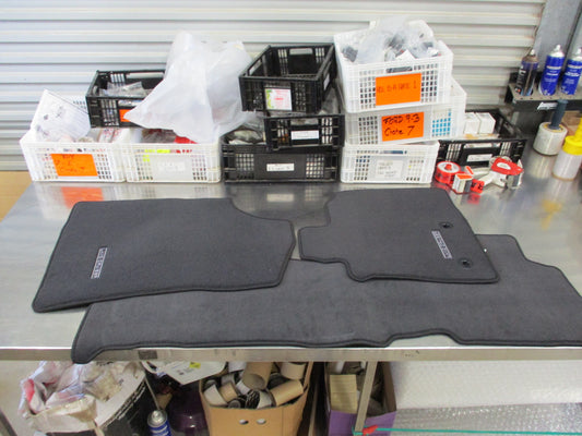 Toyota LandCruiser Genuine 200 GXL Altitude Carpet Mat Set New Part