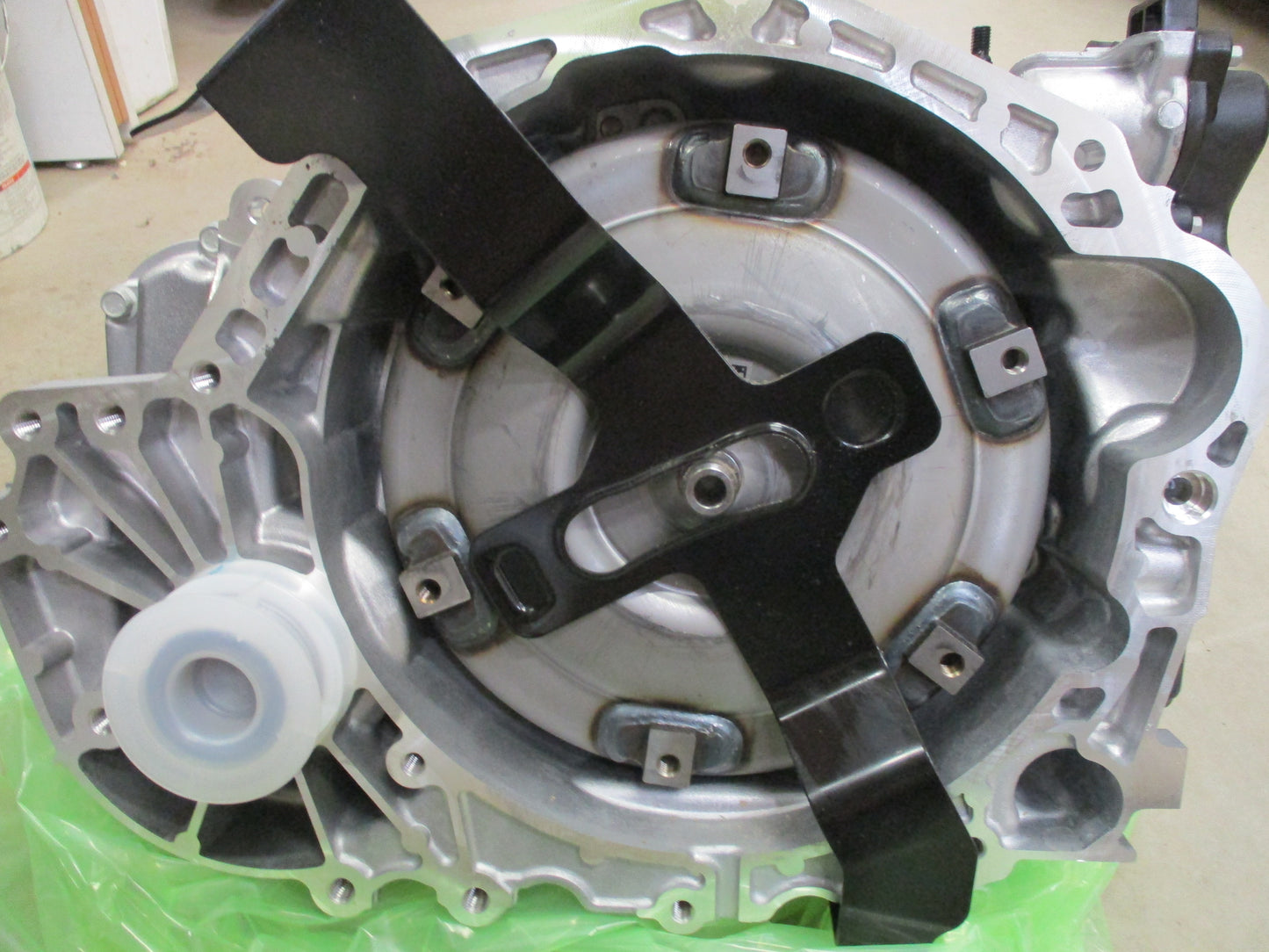 Holden Captiva CG7 3.0L V6 Genuine 2RDR Automatic Transmission Gearbox Assembly New Part