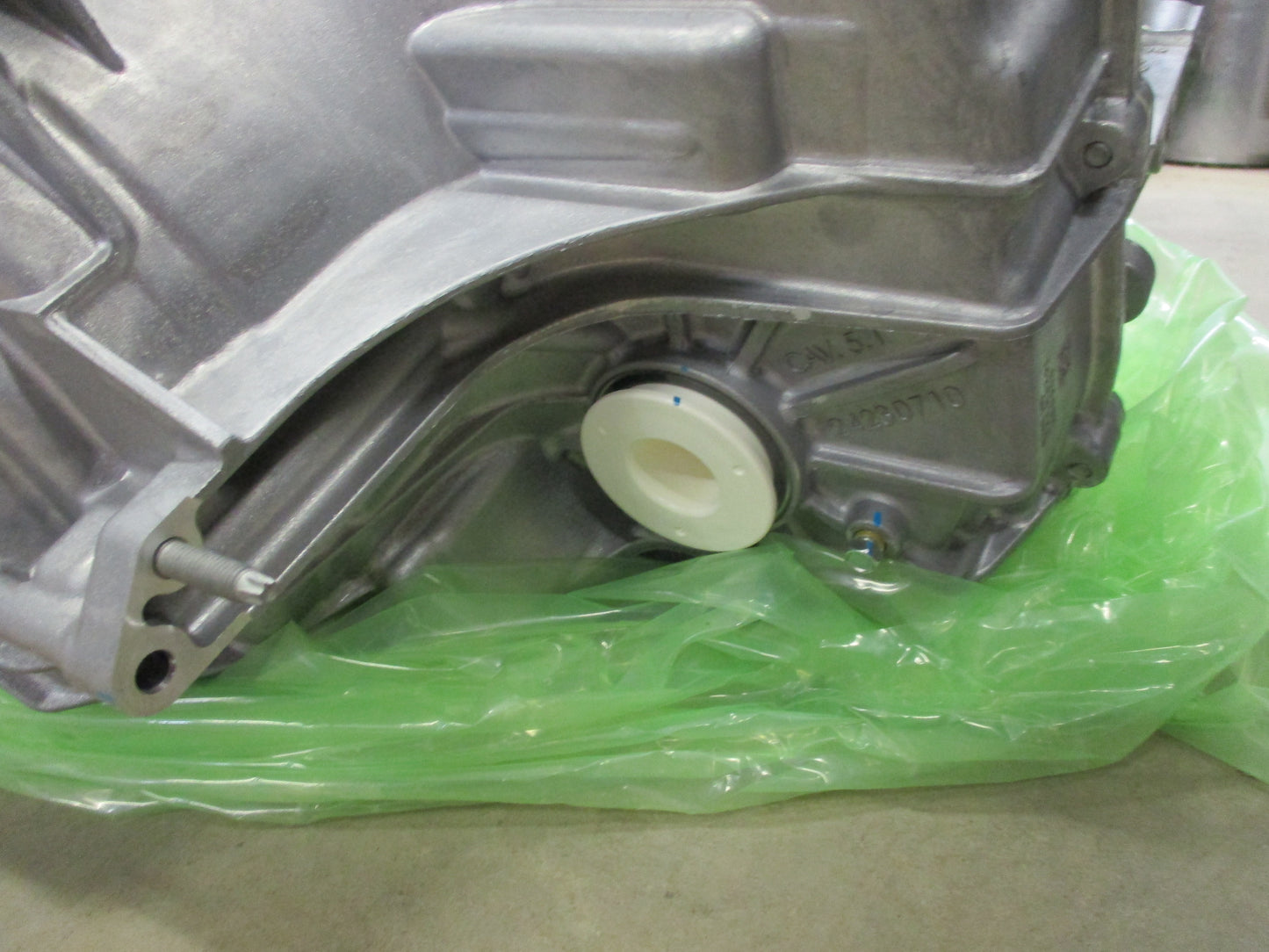 Holden Captiva CG7 3.0L V6 Genuine 2RDR Automatic Transmission Gearbox Assembly New Part