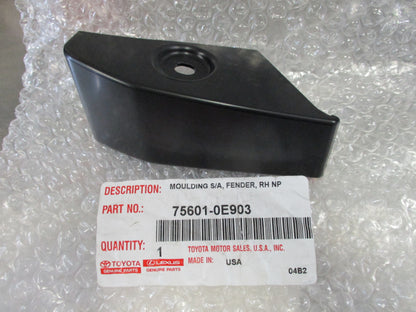 Toyota Kluger Genuine Fender Moulding Front Right New Part