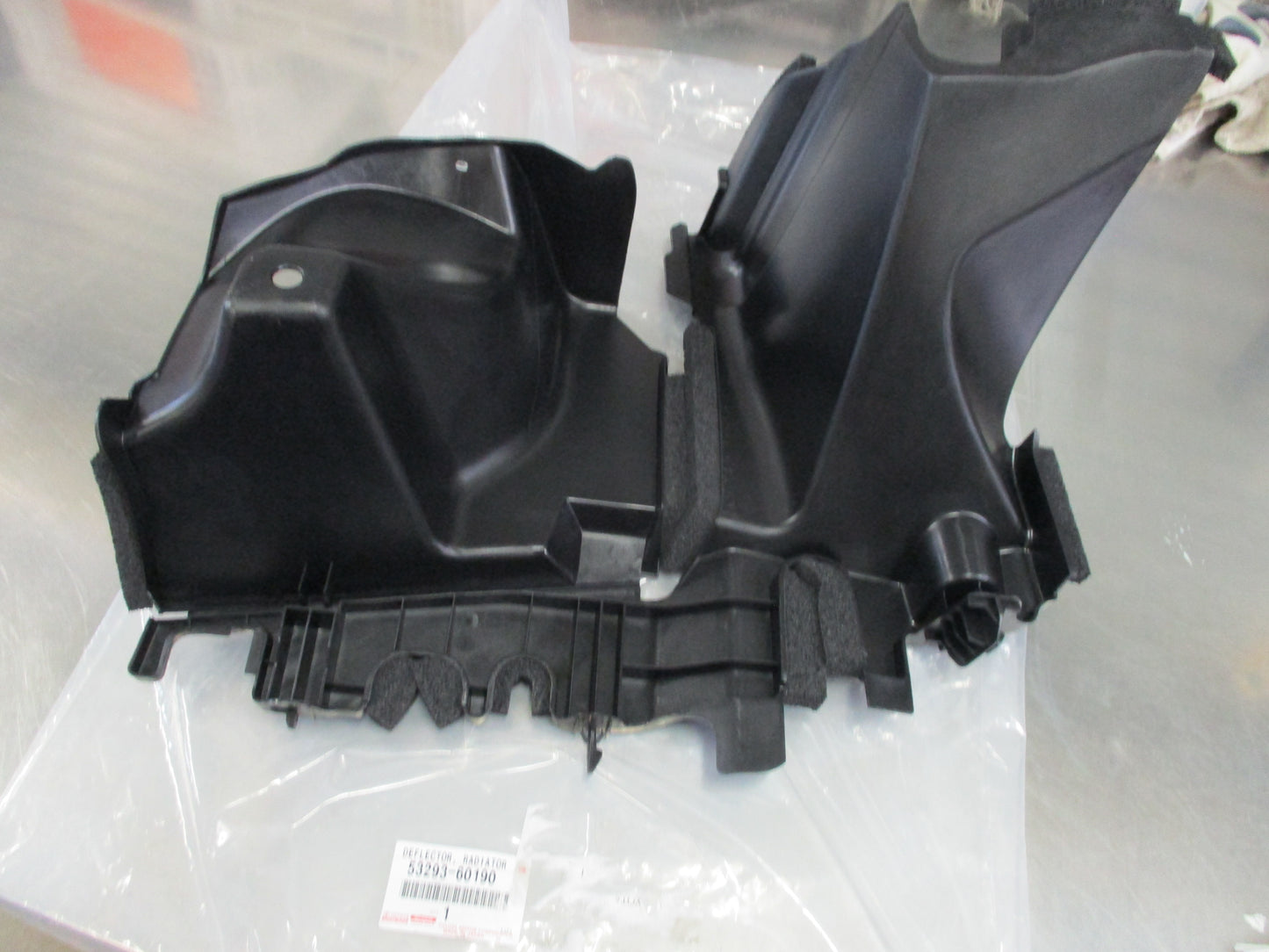 Toyota LandCruiser Deflector Radiator New Part