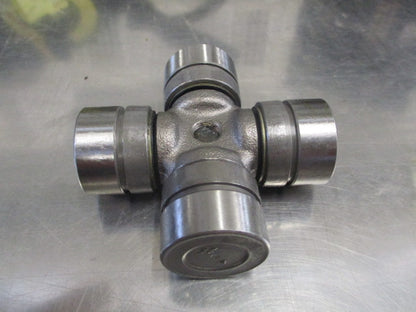 Universal Joint Suits Toyota Hilux/Landcruiser New Part