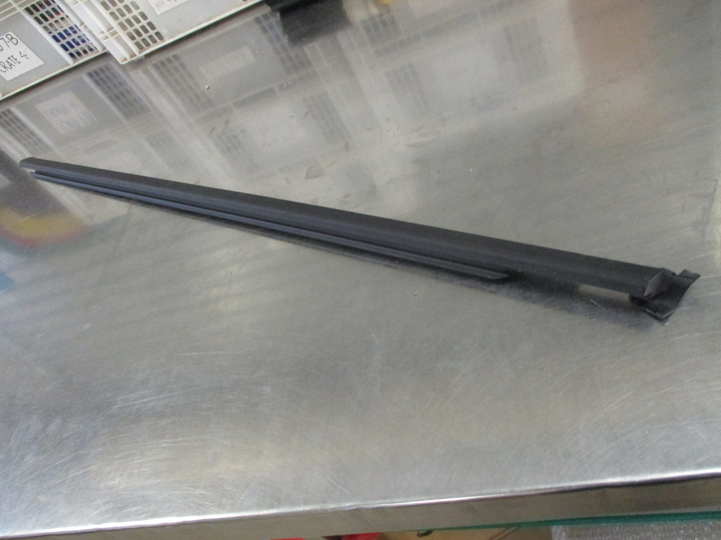 Peugeot 508 Genuine Right Hand Rear Window Reveal Moulding New Part