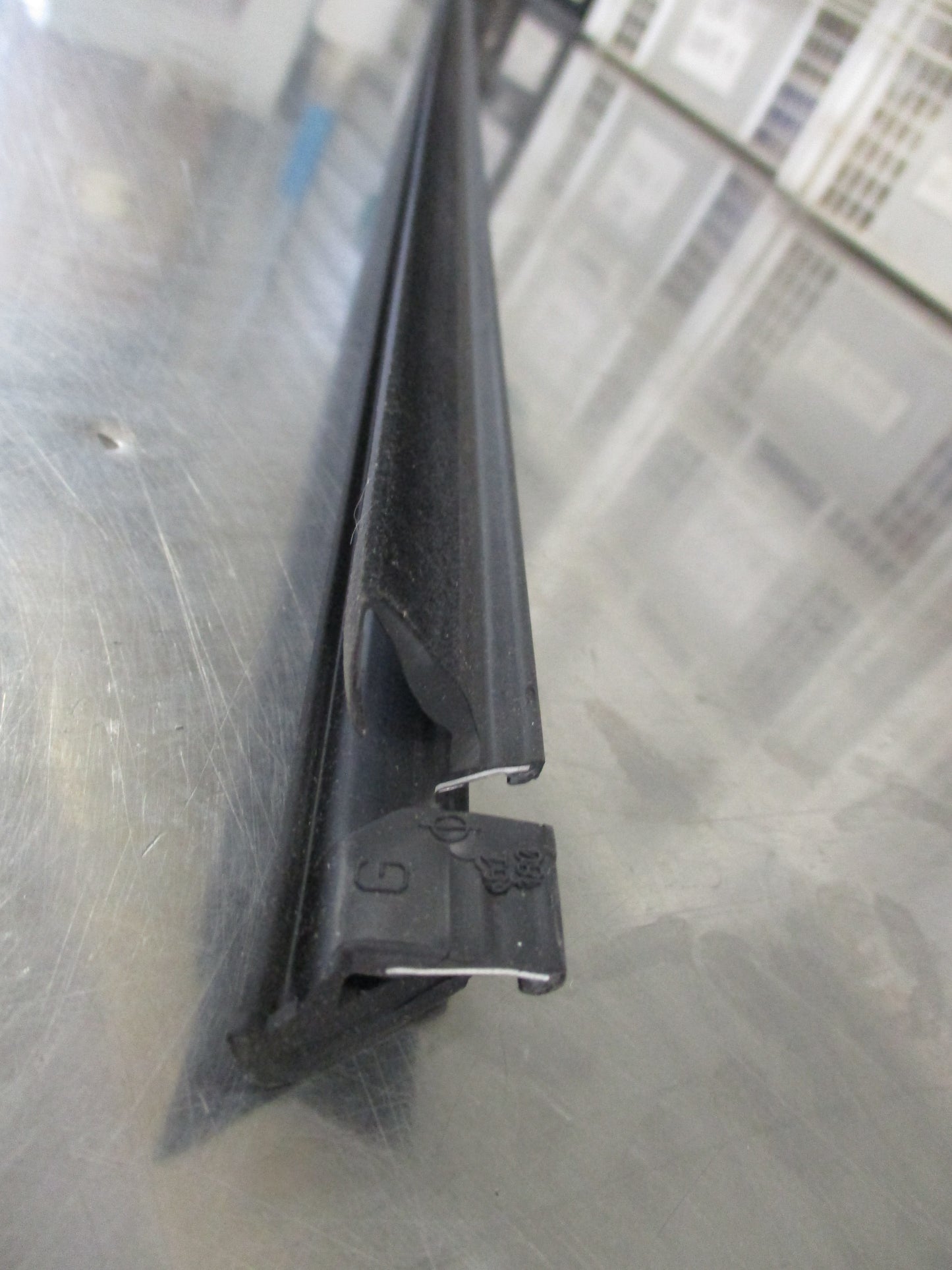 Peugeot 508 Genuine Right Hand Rear Window Reveal Moulding New Part