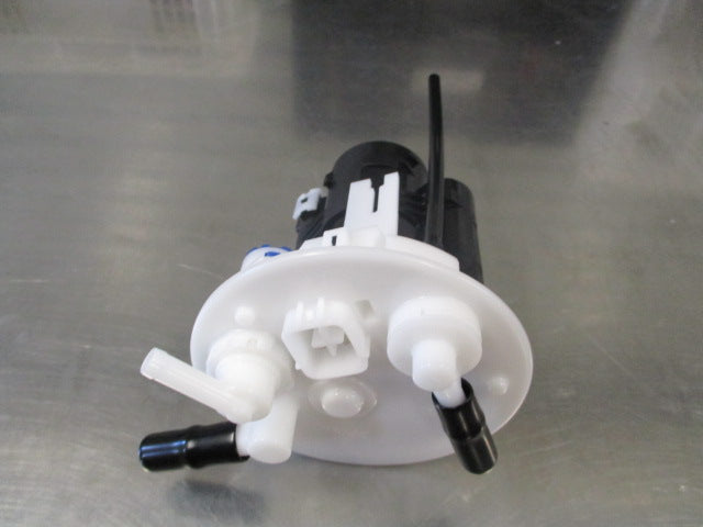 Suzuki Liana/Aerio Genuine In Tank Fuel Filter/Pump New Part