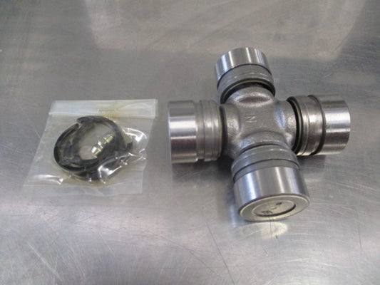 Universal Joint Suits Toyota Hilux/Landcruiser/Prado/4Runner New Part