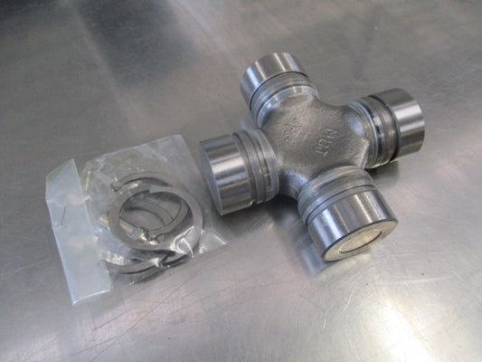 Universal Joint Suits Nissan 280ZX/720 Pickup/Datsun 810 New Part