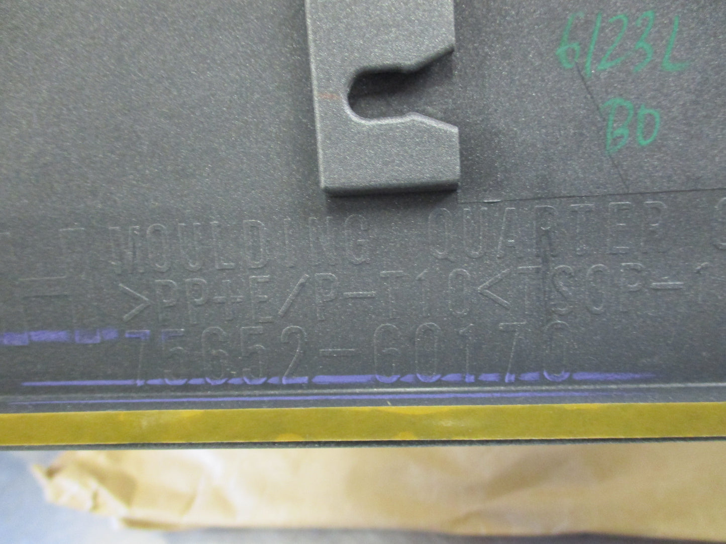 Toyota Landcruiser Genuine Quarter Outside Moulding LH New Part