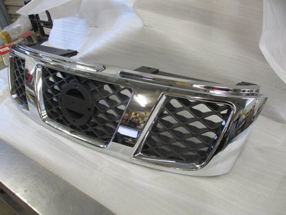 Nissan GU Patrol Series 3 Wagon Genuine Front Chrome Radiator Grille New Part