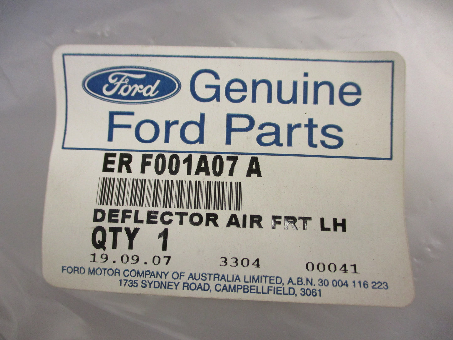 Ford XR8 AU Falcon Genuine Left Hand Front Air Deflector New Part