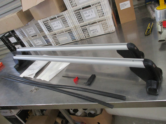 Volkswagen T5/T6 Transporter Genuine Front and Rear Roof Rack Kit New Part