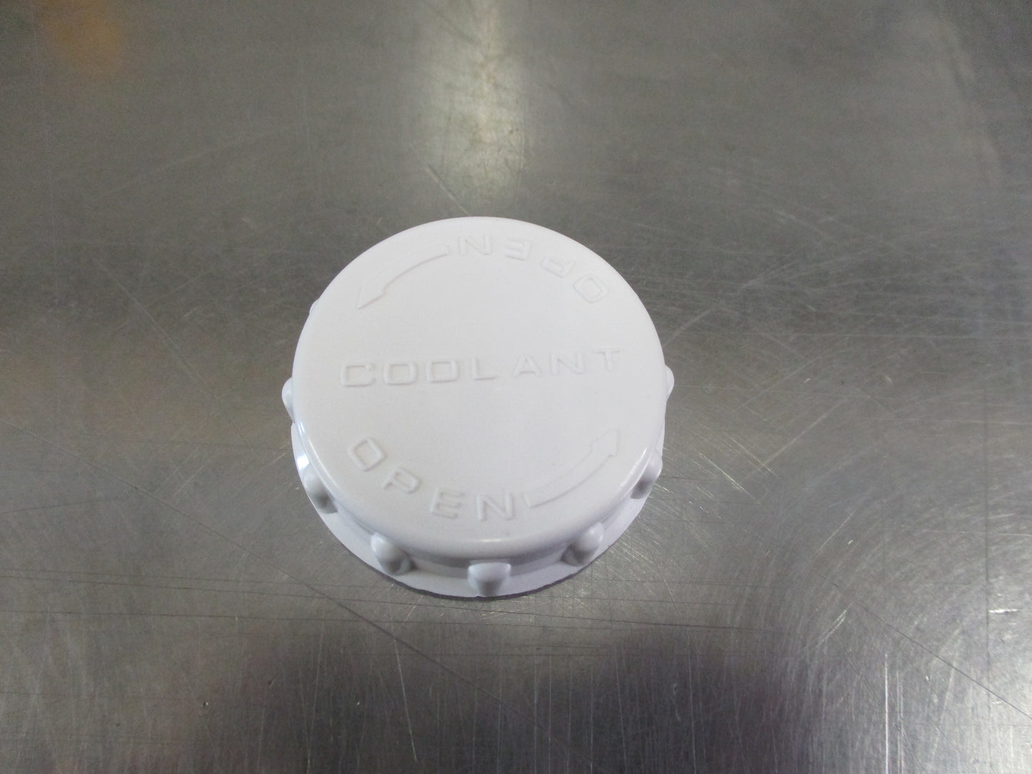Mitsubishi Genuine Radiator Condenser Tank Cap New