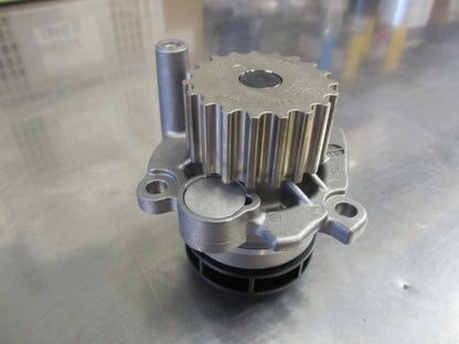 Volkswagen Amarok Genuine Water Pump and O'Ring Assembly New Part