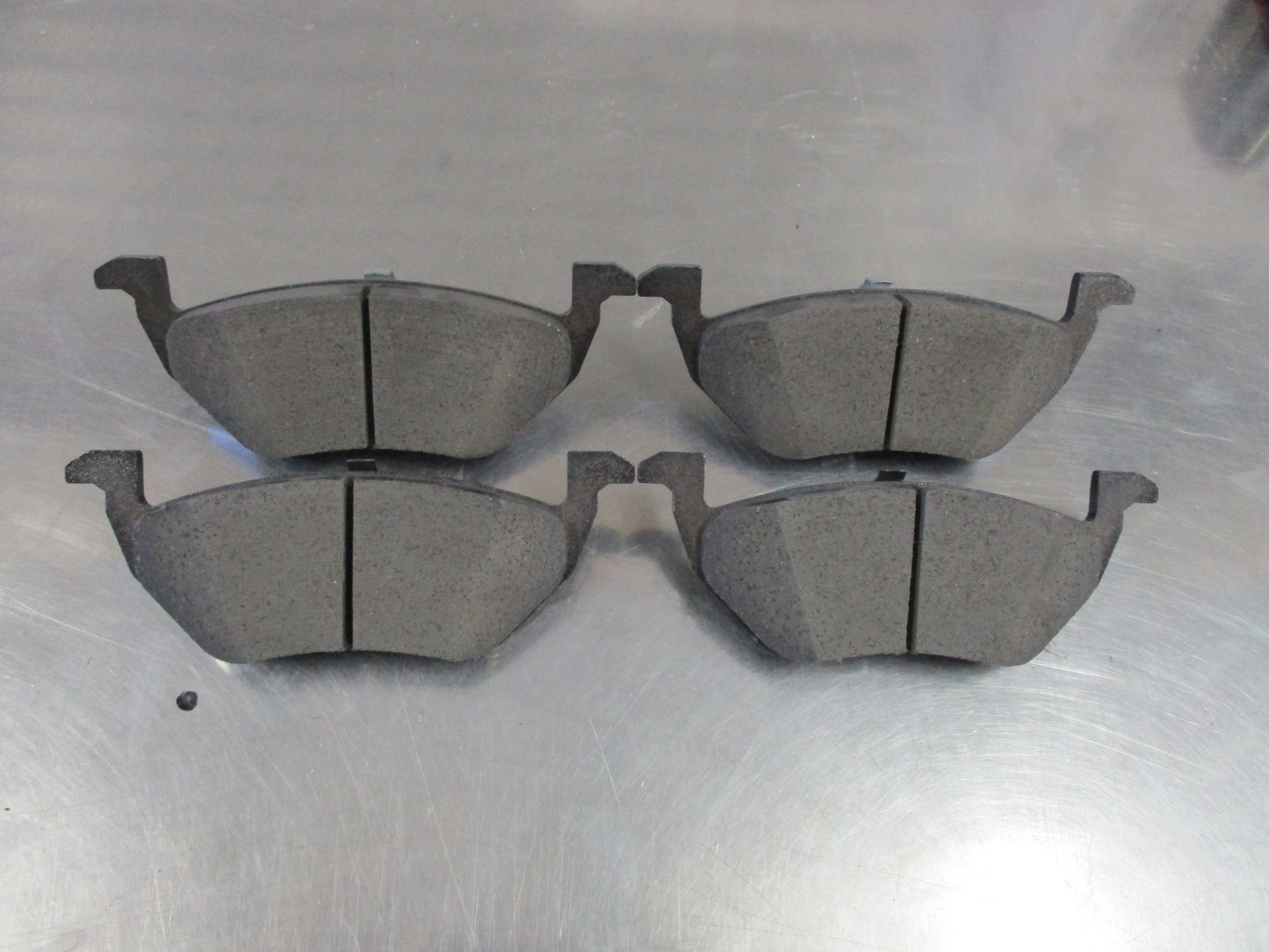Ford Escape/Mazda Tribute Genuine Rear Brake Pads New Part