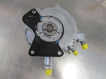 Volkswagen Transporter T5/Touareg Genuine Fuel and Vacuum Pump New Part
