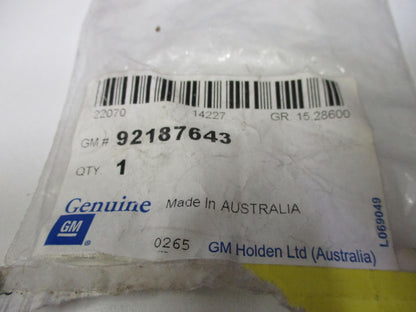 Holden VE Commodore/WM Caprice Genuine Floor Mat Retaining Clip New