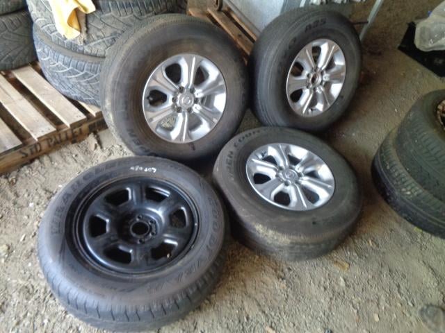 Nissan D23 Navara Genuine Wheels and Spare VGC Used Part